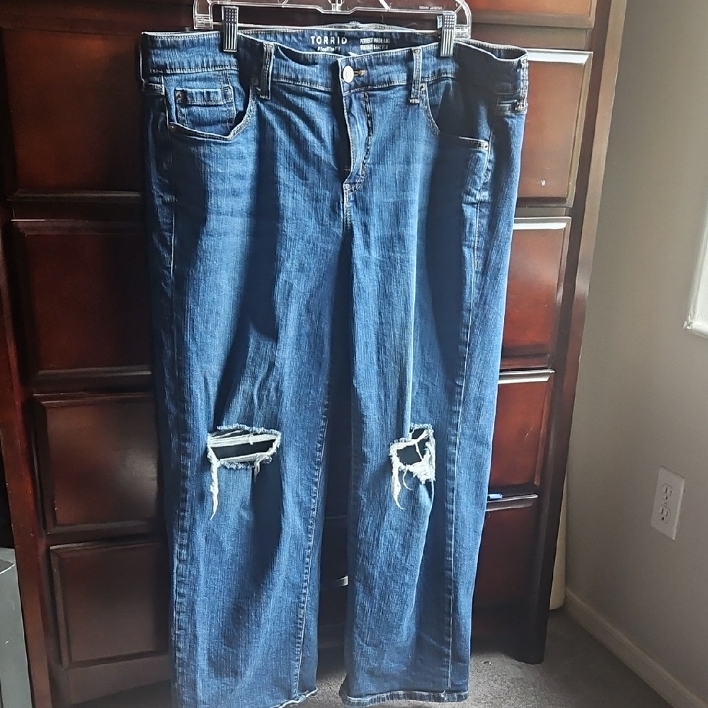 Torrid Women's Ripped Blue Wide Leg Jeans
